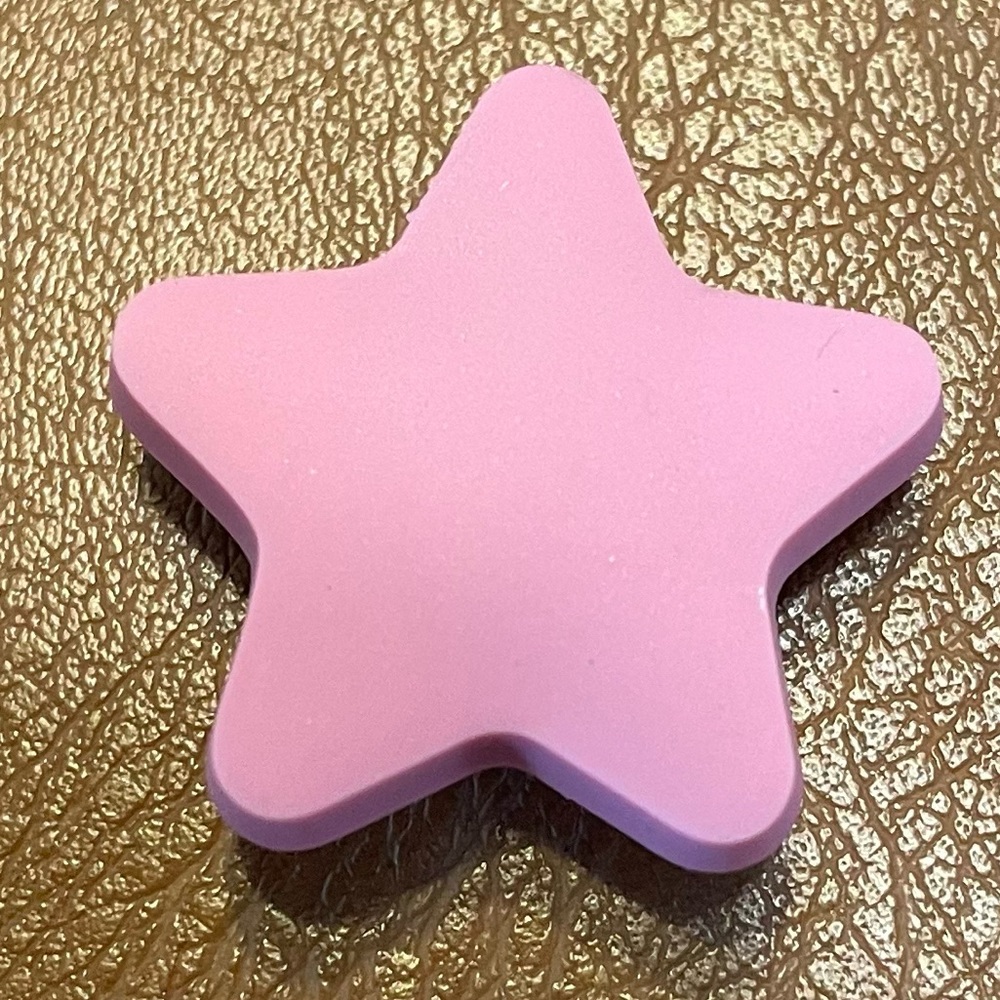 Star Croc Charm - Picture 3 of 3